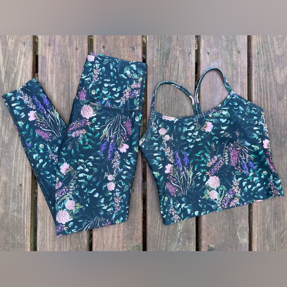 Beyond Yoga Other - Beyond Yoga Floral Sports Bra and Leggings Set - Green and Purple